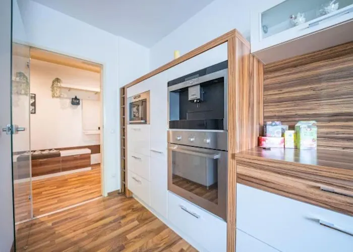 דירה Big Luxury 3br Near Center וינה